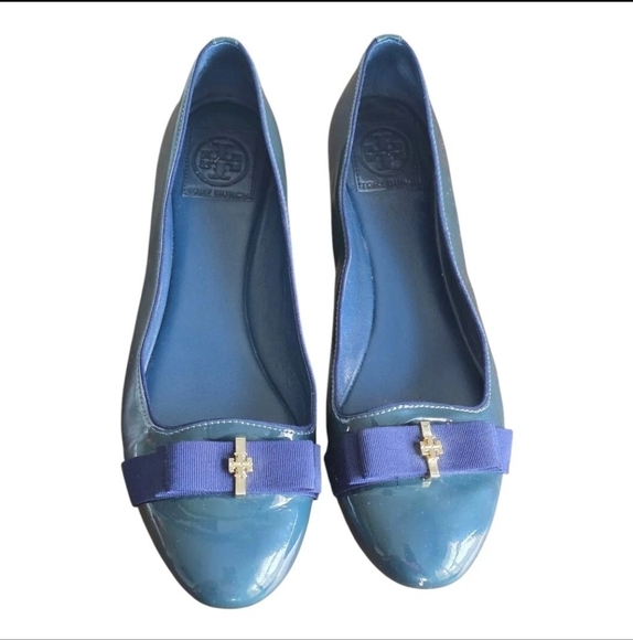 Tory Burch Ballet Flats 10.5 Trudy Ribbon Bow  Navy Patent Leather Gold Logo - Picture 1 of 12
